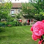 Hotel Logis De La Hulotte 3*